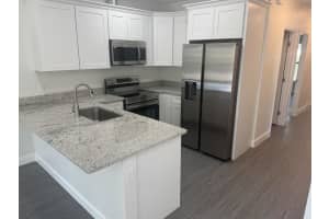 8810 MULBERRY STREET, TAMPA, FL 33604 - MLS#MFRA4648522