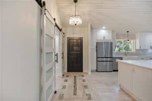4916 HIDDEN OAKS TRAIL, SARASOTA, FL 34232 - MLS#MFRA4648541