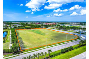 11500 44TH AVENUE, BRADENTON, FL 34210 - MLS#MFRA4648547