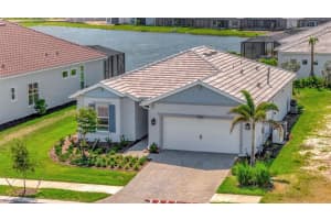 27061 Paradise Shores Dr, ENGLEWOOD