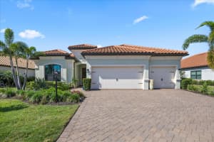7113 WHITTLEBURY TRAIL, BRADENTON, FL 34202 Sold 09/15/25