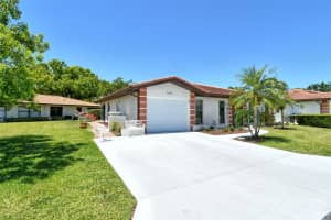 6007 VIVIENDA DRIVE, BRADENTON, FL 34207 Sold 09/19/25