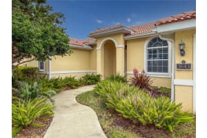 4613 Sweetmeadow Cir, SARASOTA