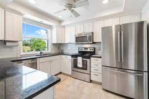5014 MARSHFIELD ROAD, SARASOTA, FL 34235 - MLS#MFRA4648651