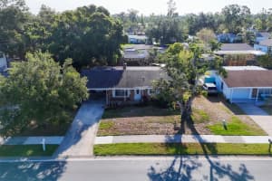4243 MACEACHEN BOULEVARD, SARASOTA, FL 34233 - MLS#MFRA4648664