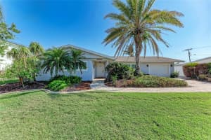 10211 SANDPIPER ROAD, BRADENTON, FL 34209 Sold 05/15/25