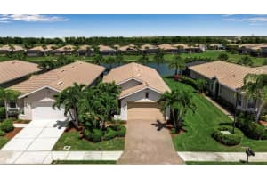 10424 SIRENE WAY, FORT MYERS, FL 33913 Sold 05/27/25