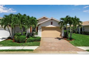 10424 SIRENE WAY, FORT MYERS, FL 33913 Sold 05/27/25