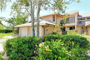 5230 Landings Blvd #101, SARASOTA