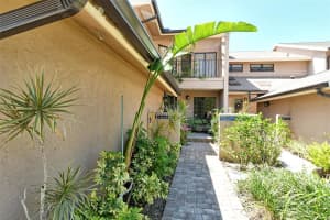 5230 LANDINGS BOULEVARD, SARASOTA, FL 34231 - MLS#MFRA4648747