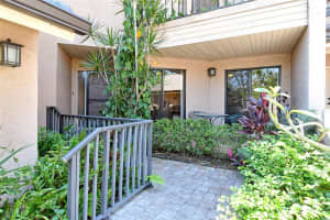 5230 LANDINGS BOULEVARD, SARASOTA, FL 34231 - MLS#MFRA4648747