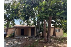 7825 BENEVA ROAD, SARASOTA, FL 34238 Sold 05/30/25