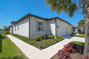 8553 WHISPERING STREET, SARASOTA, FL 34240 Sold 08/29/25