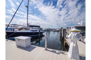 2600 HARBOURSIDE DRIVE, LONGBOAT KEY, FL 34228 Sold 06/16/25