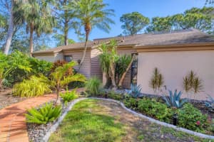 4947 GREENCROFT ROAD, SARASOTA, FL 34235 Sold 08/28/25