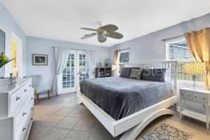 7860 HOLIDAY DRIVE, SARASOTA, FL 34231 - MLS#MFRA4648873