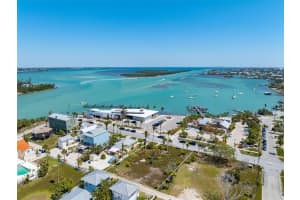 771 BROADWAY STREET, LONGBOAT KEY, FL 34228 Sold 10/08/25