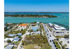 771 BROADWAY STREET, LONGBOAT KEY, FL 34228 Sold 10/08/25