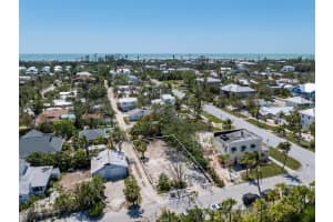 6981 LOIS AVENUE, LONGBOAT KEY, FL 34228 - MLS#MFRA4648890