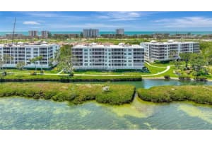 2450 HARBOURSIDE DRIVE, LONGBOAT KEY, FL 34228 Sold 08/18/25