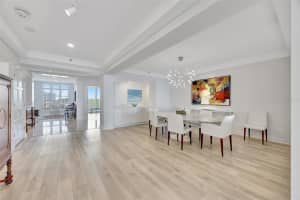 2450 HARBOURSIDE DRIVE, LONGBOAT KEY, FL 34228 Sold 08/18/25