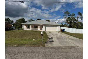 1065 Lilac St E, LEHIGH ACRES
