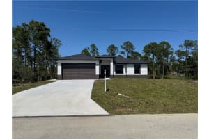 2908 48th St W, LEHIGH ACRES