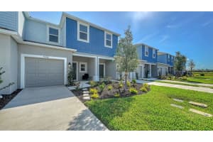 9068 Driven Snow St, SARASOTA