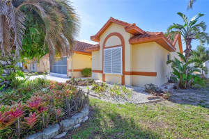6415 39TH AVENUE, BRADENTON, FL 34209 Sold 08/28/25