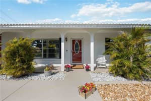 1006 OAKLEAF BOULEVARD, BRADENTON, FL 34208 Sold 06/09/25