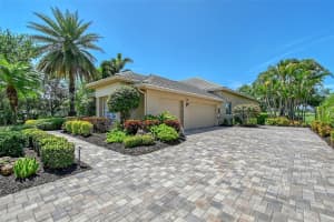 2570 TOM MORRIS DRIVE, SARASOTA, FL 34240 Sold 05/20/25