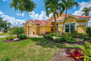 410 WELLINGTON, VENICE, FL 34292 - MLS#MFRA4649044