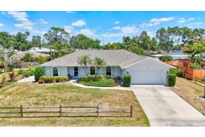 519 Bayview Ave, OSPREY