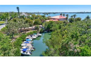 519 BAYVIEW AVENUE, OSPREY, FL 34229 - MLS#MFRA4649083