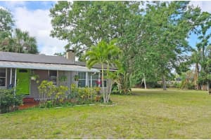2906 ARLINGTON STREET, SARASOTA, FL 34239 Sold 08/22/25