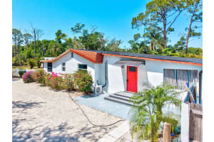 1518 STOEBER AVENUE, SARASOTA, FL 34232 - MLS#MFRA4649148