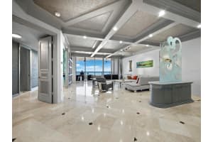 415 L AMBIANCE DRIVE, LONGBOAT KEY, FL 34228 - MLS#MFRA4649174
