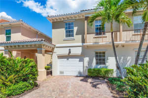 7584 ANDORA DRIVE, SARASOTA, FL 34238 Sold 05/30/25