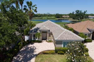 8715 52nd Ave E, BRADENTON