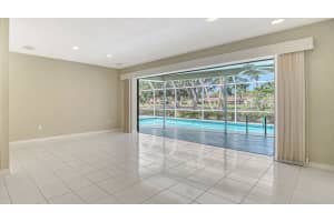 3572 FERNDELL, SARASOTA, FL 34235 - MLS#MFRA4649282