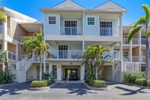 3248 Mangrove Point Dr, RUSKIN