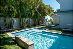 91 AVENIDA VENECCIA, SARASOTA, FL 34242 Sold 12/04/25