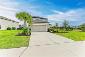 5583 SUMMIT GLEN, BRADENTON, FL 34203 - MLS#MFRA4649326