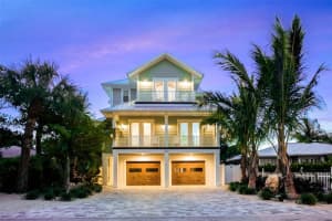 221 Grant Dr, SARASOTA