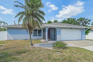 108 Stanford Rd, VENICE
