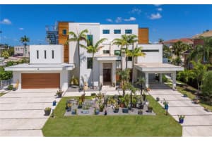 581 KINGFISHER LANE, LONGBOAT KEY, FL 34228 Sold 08/12/25