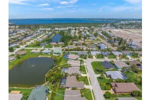 8643 46TH AVENUE CIRCLE, BRADENTON, FL 34210 Sold 06/11/25