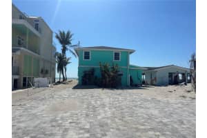 1190 Shore View Dr, ENGLEWOOD