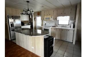 606 CYPRUS COURT, BRADENTON, FL 34207 - MLS#MFRA4649488
