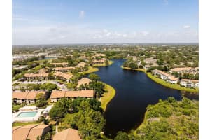 4061 Crockers Lake Blvd #2618, SARASOTA
